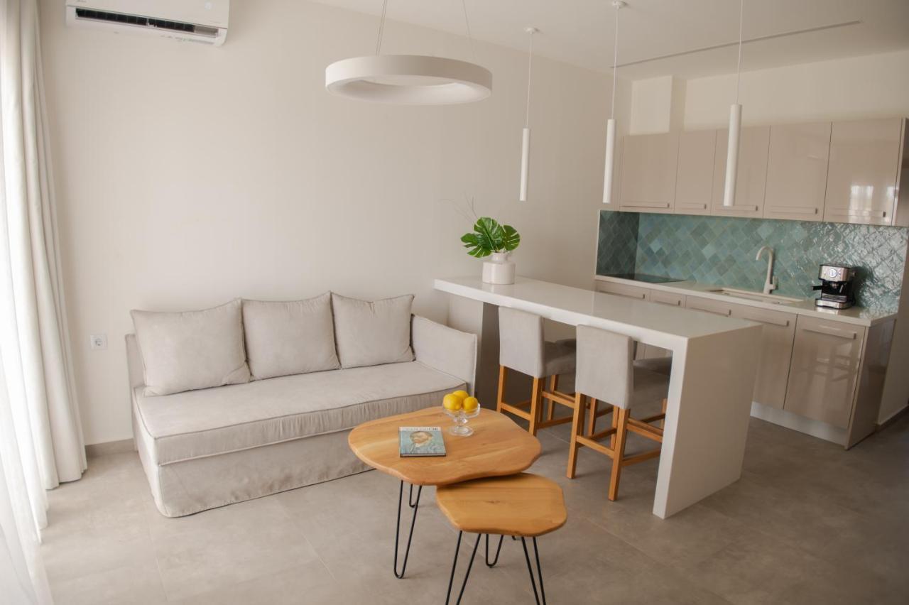 Marble Luxury Suites Karterósz Kültér fotó