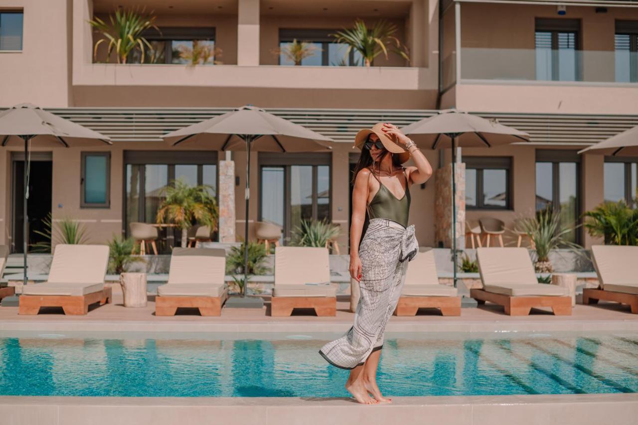 Marble Luxury Suites Karterósz Kültér fotó