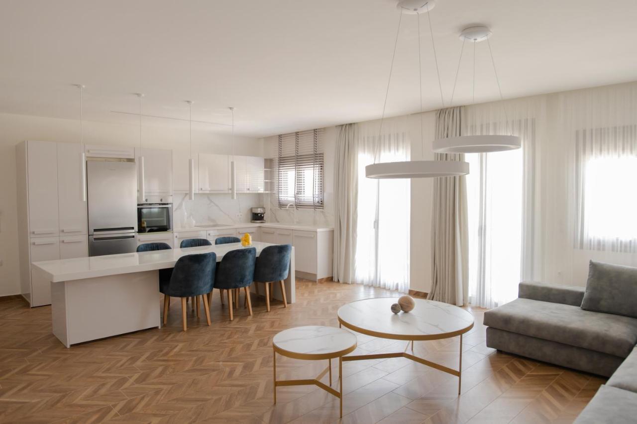 Marble Luxury Suites Karterósz Kültér fotó