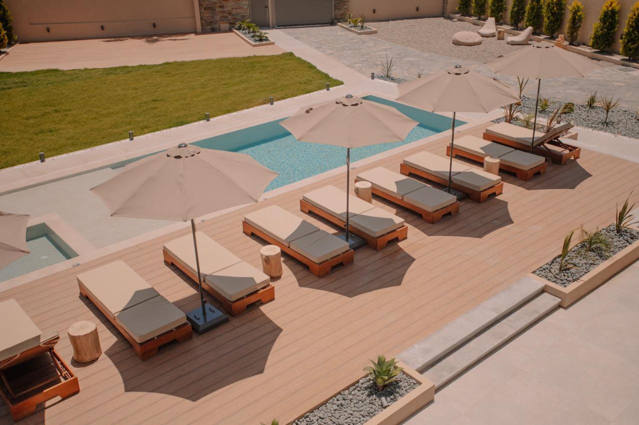 Marble Luxury Suites Karterósz Kültér fotó