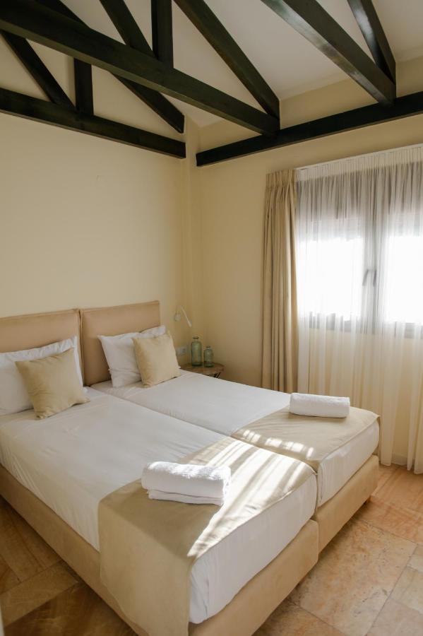 Marble Luxury Suites Karterósz Kültér fotó