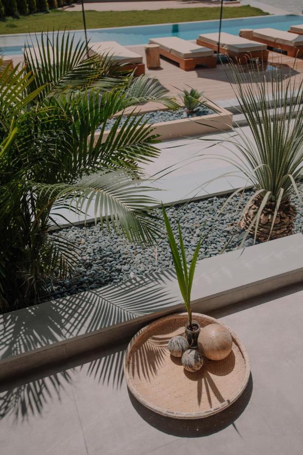 Marble Luxury Suites Karterósz Kültér fotó