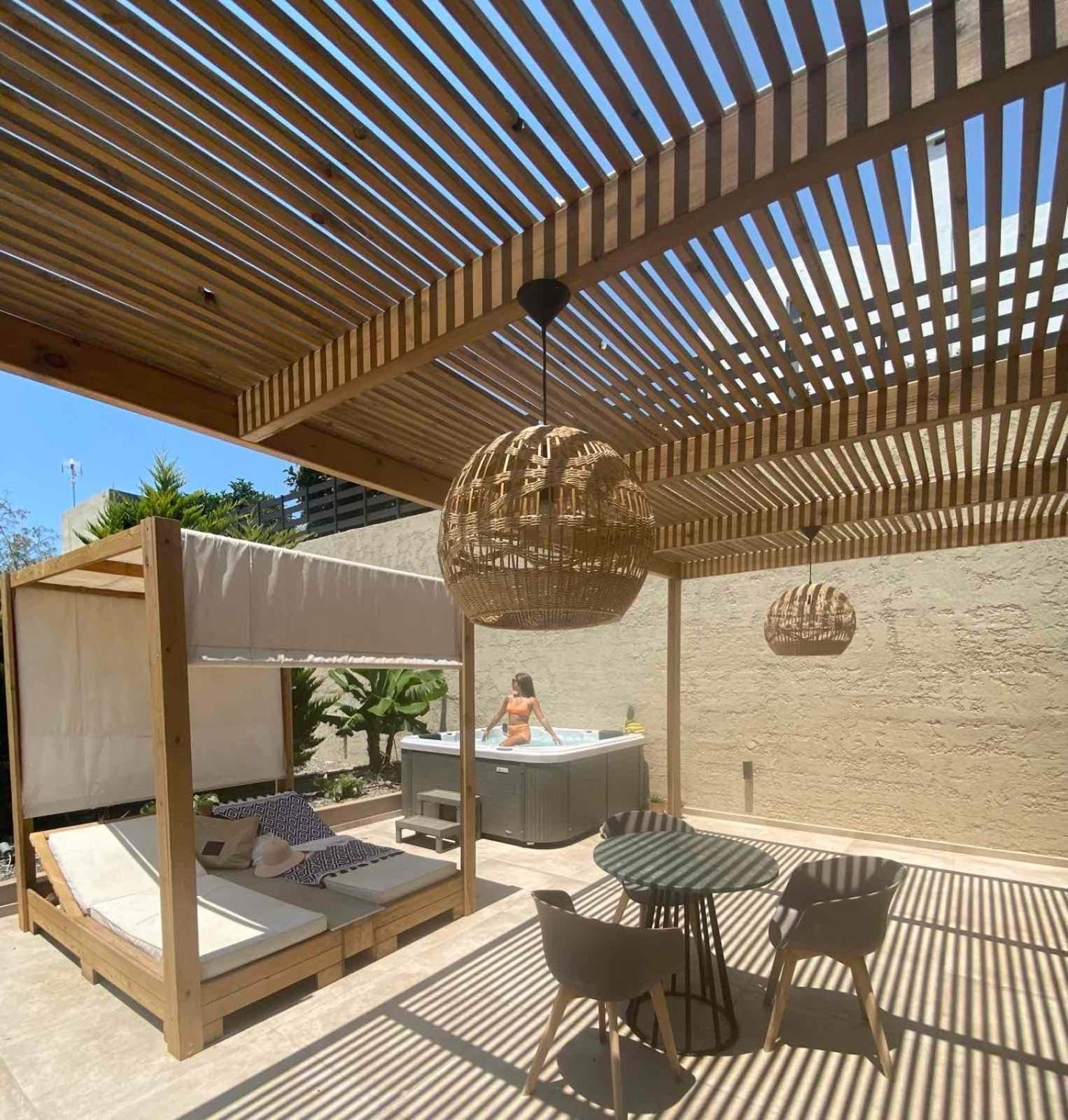 Marble Luxury Suites Karterósz Kültér fotó