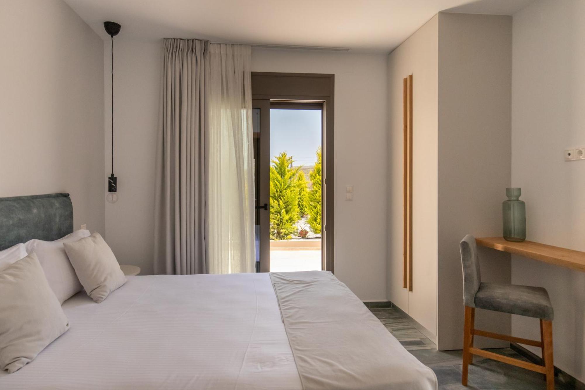 Marble Luxury Suites Karterósz Kültér fotó